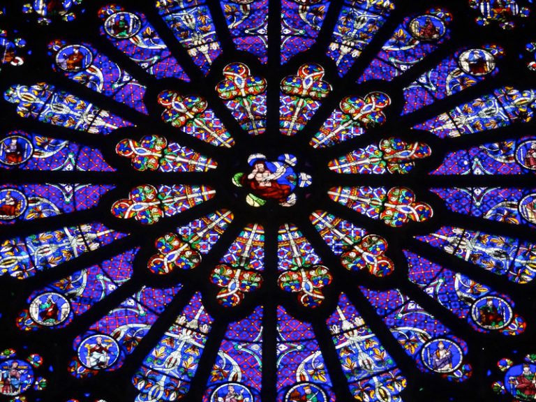 Montjoie Saint Denis ! - Le Présent Défini